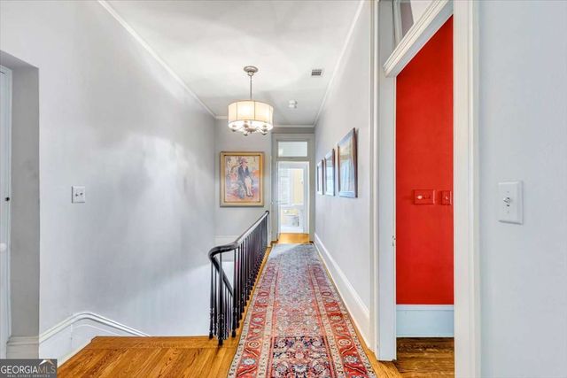 211 E Charlton Street, Savannah, GA 31401