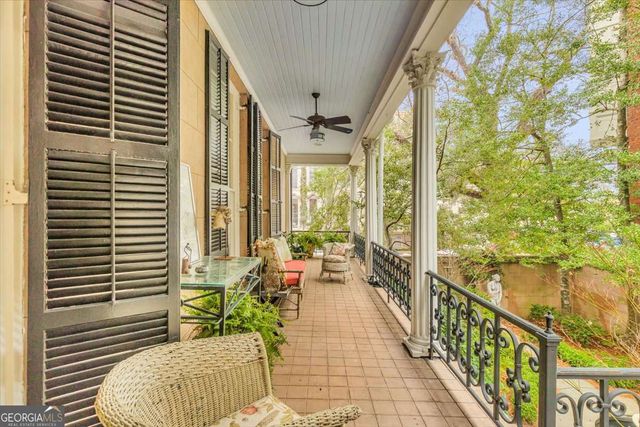 211 E Charlton Street, Savannah, GA 31401