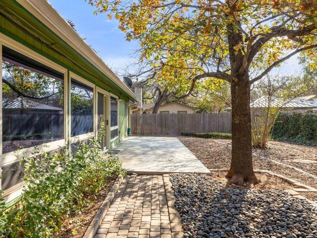 4711 Fieldstone DR, Austin, TX 78735