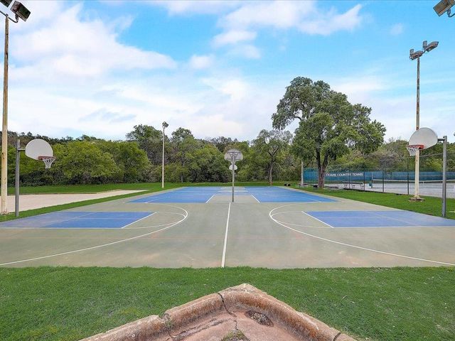 4711 Fieldstone DR, Austin, TX 78735