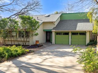 4711 Fieldstone DR, Austin, TX 78735