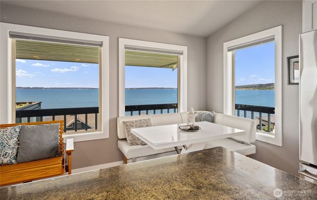 1035 Shorecrest Place, Camano Island, WA 98282