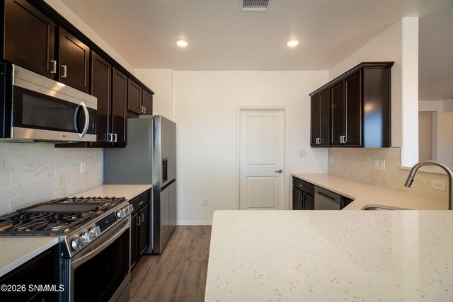6571 Phoenix Street, Las Cruces, NM 88012