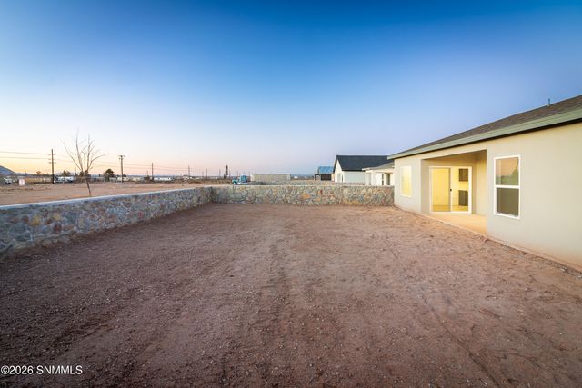 6571 Phoenix Street, Las Cruces, NM 88012