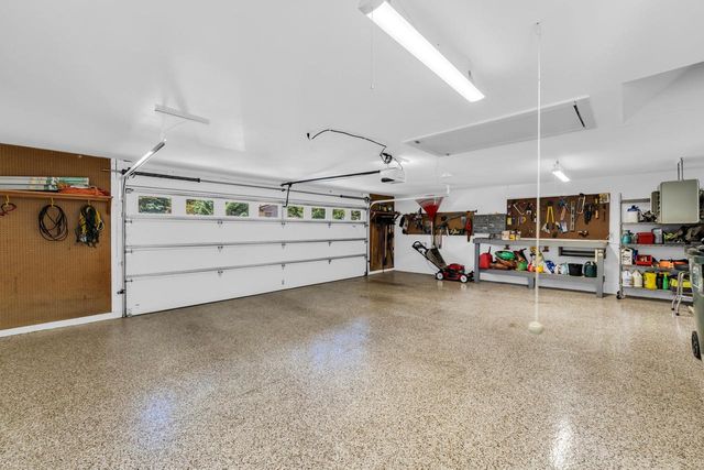 810 Waters Edge ROAD, Racine, WI 53402
