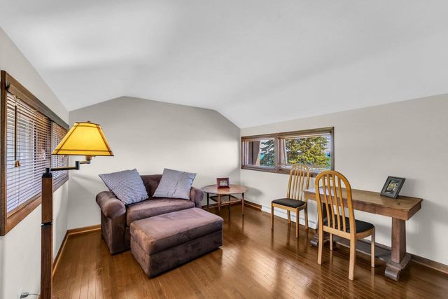 810 Waters Edge ROAD, Racine, WI 53402