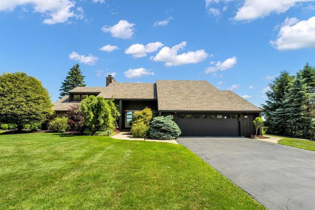 810 Waters Edge ROAD, Racine, WI 53402