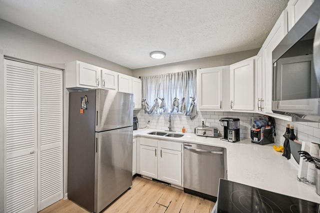 2468 Dawnlight Avenue, Columbus, OH 43211