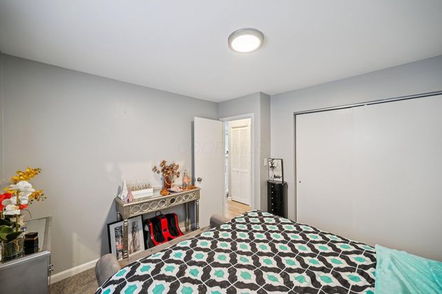 2468 Dawnlight Avenue, Columbus, OH 43211