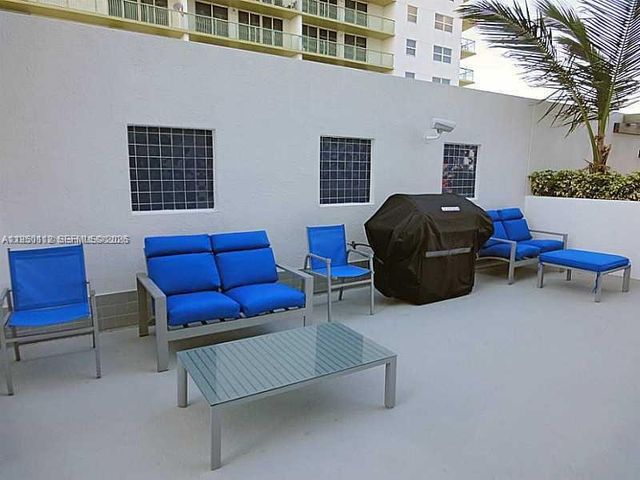 1750 N Bayshore Dr 4912, Miami, FL 33132