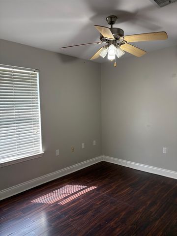 1119 Renee Dr, Thibodaux, LA 70301