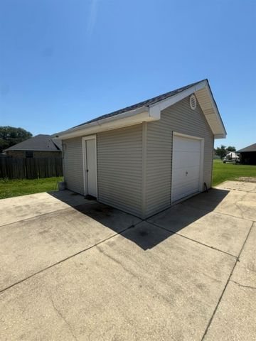 1119 Renee Dr, Thibodaux, LA 70301