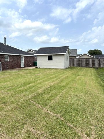 1119 Renee Dr, Thibodaux, LA 70301
