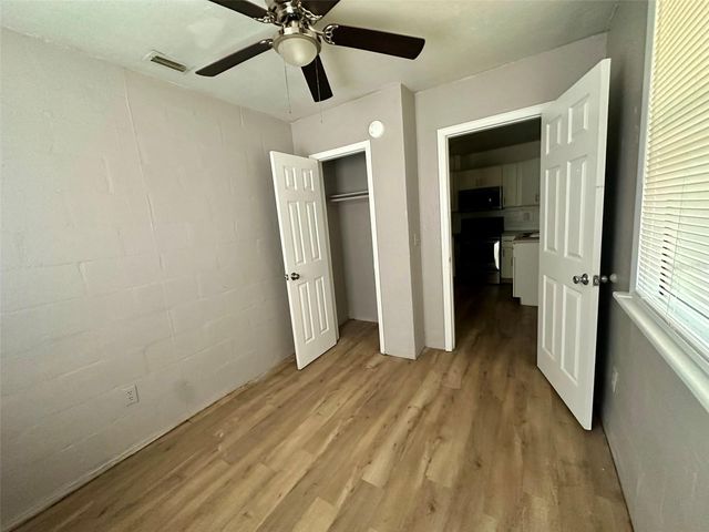 649 NE WALDO ROAD, Gainesville, FL 32641