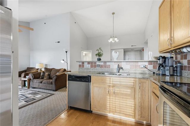 8030 N Drury Avenue 3C, Kansas City, MO 64119