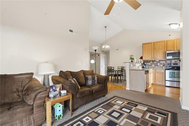 8030 N Drury Avenue 3C, Kansas City, MO 64119