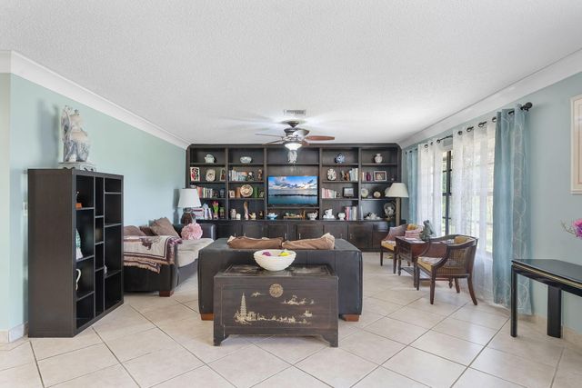 154 SANTA MONICA Avenue, Royal Palm Beach, FL 33411