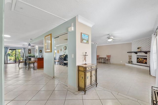 154 SANTA MONICA Avenue, Royal Palm Beach, FL 33411
