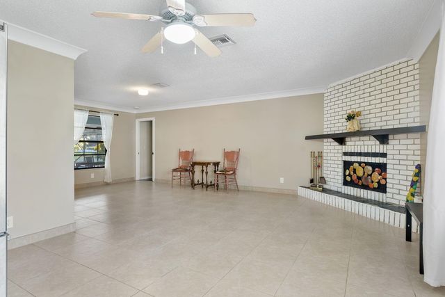 154 SANTA MONICA Avenue, Royal Palm Beach, FL 33411