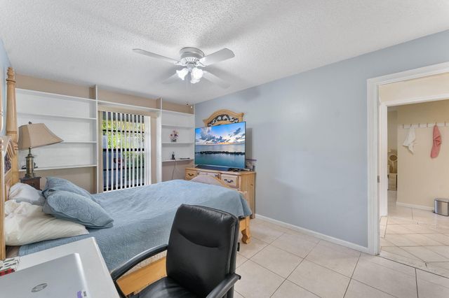 154 SANTA MONICA Avenue, Royal Palm Beach, FL 33411