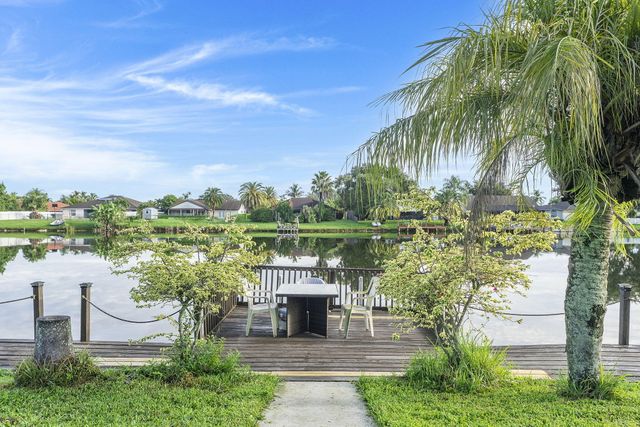 154 SANTA MONICA Avenue, Royal Palm Beach, FL 33411