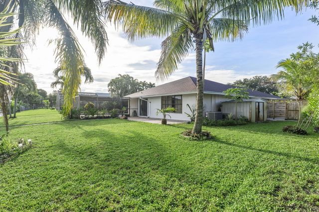 154 SANTA MONICA Avenue, Royal Palm Beach, FL 33411