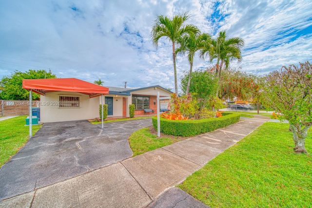 9961 SW 12th St, Miami, FL 33174