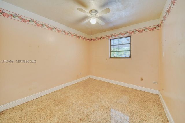 9961 SW 12th St, Miami, FL 33174