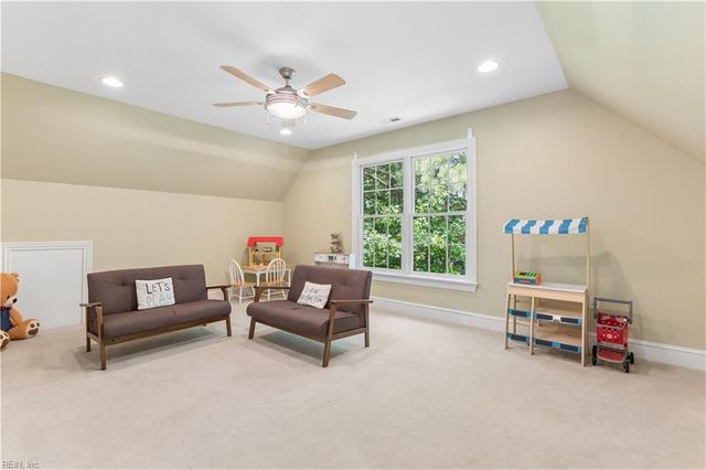 11141 Royal LN, Providence Forge, VA 23140