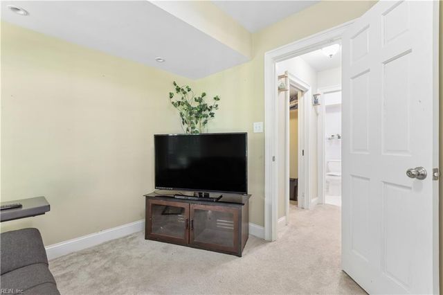 11141 Royal LN, Providence Forge, VA 23140