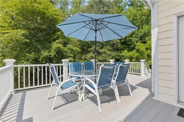 11141 Royal LN, Providence Forge, VA 23140