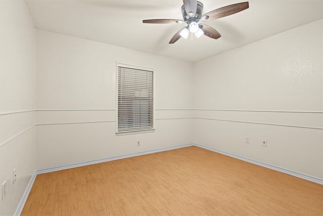 2007 Harwell Street, Grapevine, TX 76051