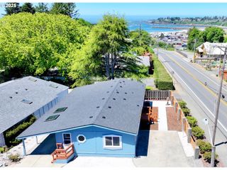 97940 W BENHAM Ln 22, Brookings, OR 97415