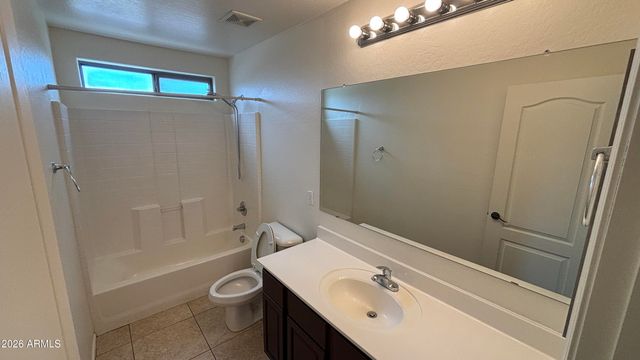 4918 W MELODY Lane, Laveen, AZ 85339