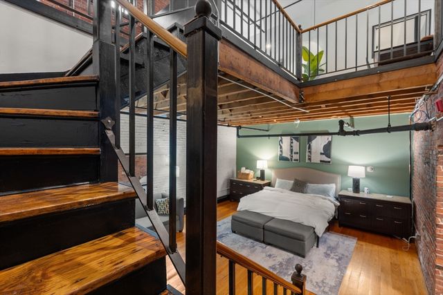 19 Stanhope 1B, Boston, MA 02127