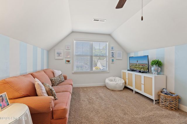 4223 Cherry Laurel Drive SE, Boiling Spring Lakes, NC 28461