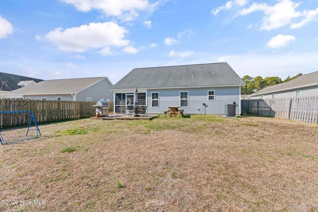 4223 Cherry Laurel Drive SE, Boiling Spring Lakes, NC 28461