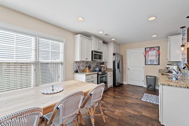 4223 Cherry Laurel Drive SE, Boiling Spring Lakes, NC 28461