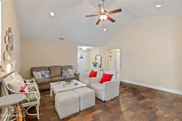 4223 Cherry Laurel Drive SE, Boiling Spring Lakes, NC 28461