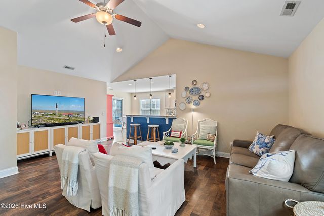 4223 Cherry Laurel Drive SE, Boiling Spring Lakes, NC 28461