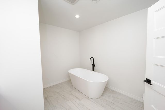 8600 Wading Branch Court, Ooltewah, TN 37363