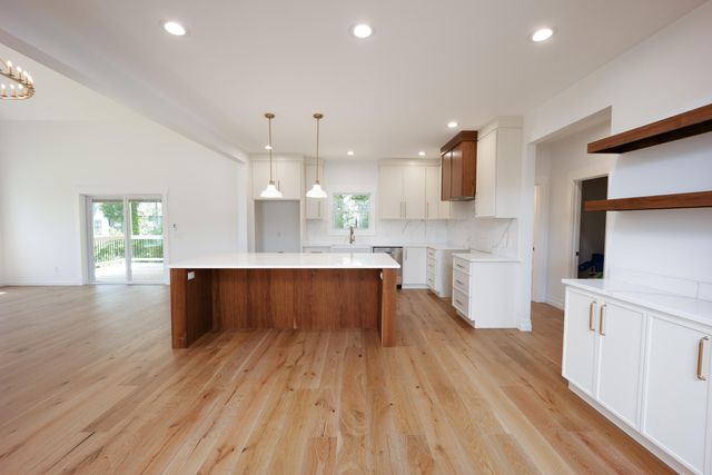 8600 Wading Branch Court, Ooltewah, TN 37363