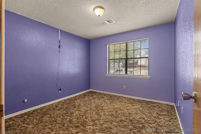 405 Mockingbird Lane, Wagoner, OK 74467