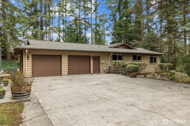 39811 226th Avenue SE, Enumclaw, WA 98022