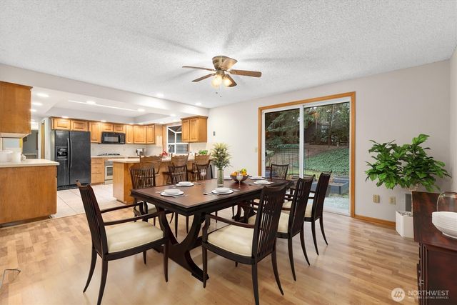 39811 226th Avenue SE, Enumclaw, WA 98022