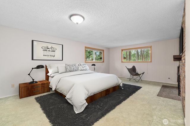 39811 226th Avenue SE, Enumclaw, WA 98022