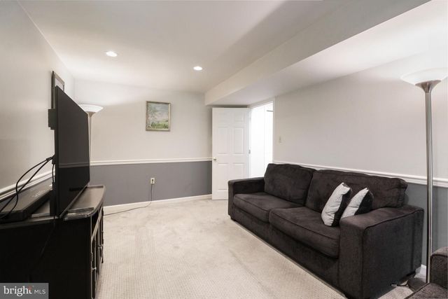 3 HILLTOP CIRCLE, Mechanicsburg, PA 17055
