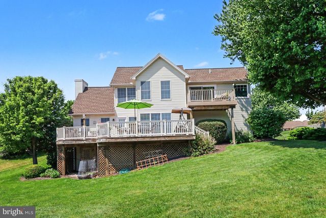 3 HILLTOP CIRCLE, Mechanicsburg, PA 17055