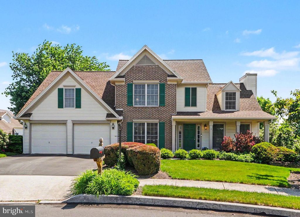 3 HILLTOP CIRCLE, Mechanicsburg, PA 17055