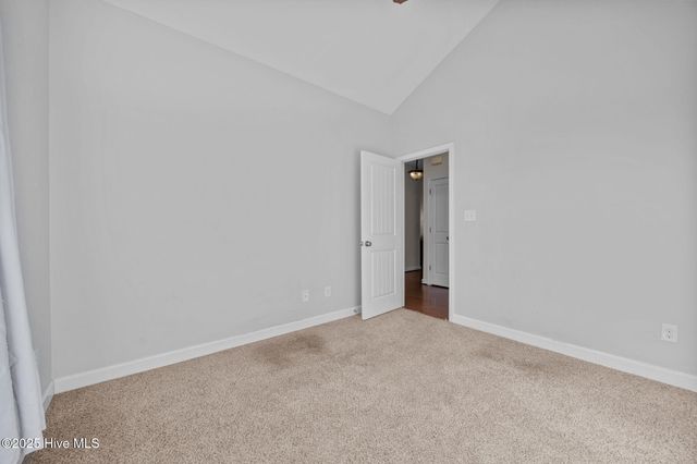 257 E Ivybridge Drive, Hubert, NC 28539